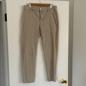 Calvin Klein Jeans in Tan